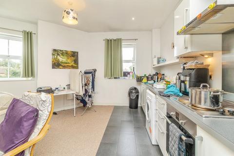1 bedroom flat for sale, Newton Road, Bletchley, Milton Keynes