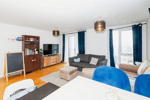 2 bedroom apartment for sale, Windsor Road, Slough