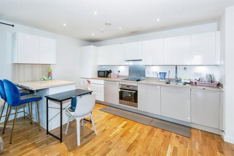 2 bedroom apartment for sale, Windsor Road, Slough