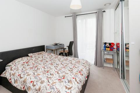 2 bedroom apartment for sale, Windsor Road, Slough