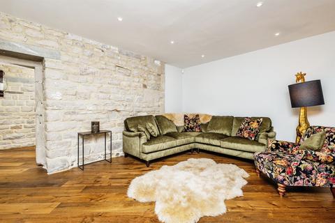 3 bedroom barn conversion for sale, Hill End Lane, Bingley BD16