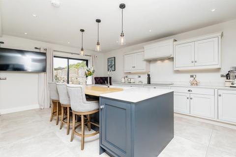 3 bedroom barn conversion for sale, Hill End Lane, Bingley BD16