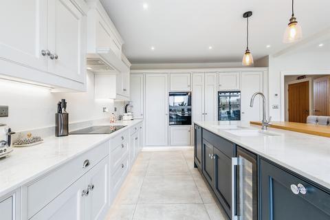 3 bedroom barn conversion for sale, Hill End Lane, Bingley BD16