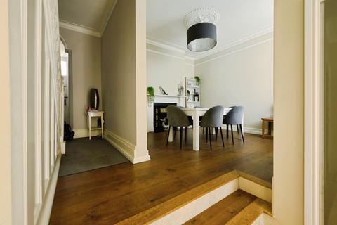 6 bedroom terraced house for sale, Auckland Road East, Southsea