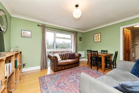 2 bedroom flat for sale, Vicarage Lane, Waterford, Hertford