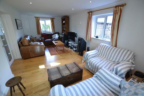 5 bedroom detached house for sale, Conifer Close, Bordon GU35