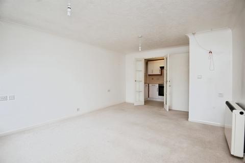 undefined, Lower High Street, Watford