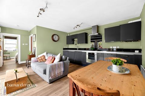 undefined, Ewell Road, SURBITON