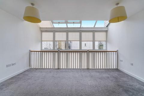 4 bedroom townhouse for sale, Revere Way, Ewell