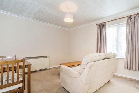 undefined, Kern Close, Southampton