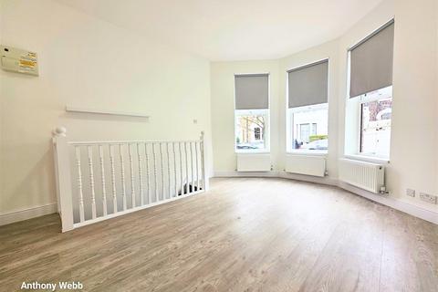 1 bedroom flat to rent, Umfreville Road, Haringey, N4