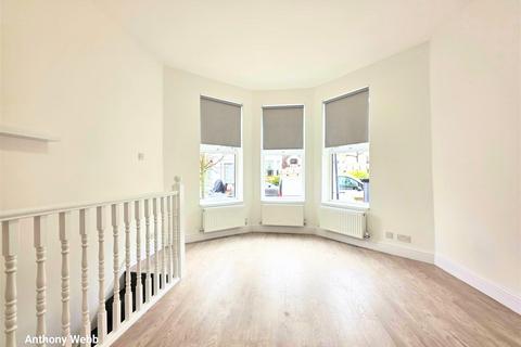 1 bedroom flat to rent, Umfreville Road, Haringey, N4