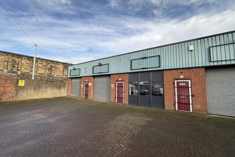Warehouse to rent, South George Business Sq Carlisle CA2 5