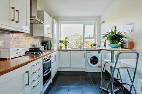 2 bedroom flat for sale, Western Road, Poole