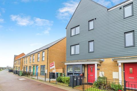 Fen Street, Brooklands, MILTON KEYNES