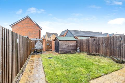 4 bedroom semi-detached house for sale, Fen Street, Brooklands, Milton Keynes