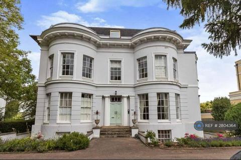 2 bedroom flat to rent, Osbourne Lodge, Cheltenham, GL50
