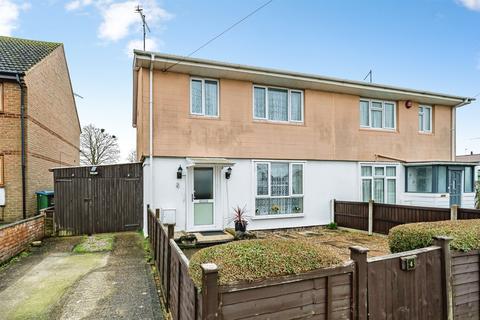 3 bedroom semi-detached house for sale, Birch Court, Aylesbury