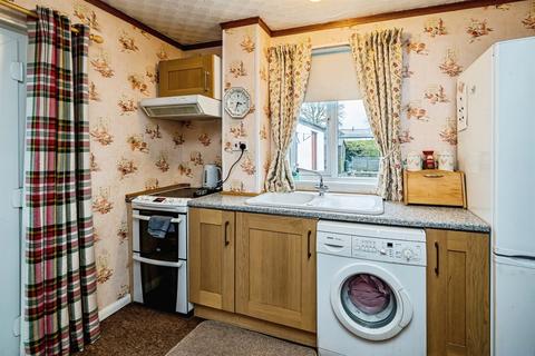 3 bedroom semi-detached house for sale, Birch Court, Aylesbury