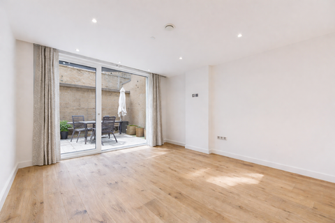 1 bedroom apartment to rent, Elizabeth Court, London SW1P