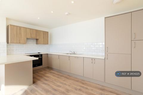 2 bedroom flat to rent, Pluckley Road, Ashford, TN27