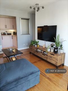 1 bedroom flat to rent, St Davids Square, London, E14