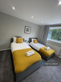 4 bedroom semi-detached house to rent, Stevens Road, Witham, CM8