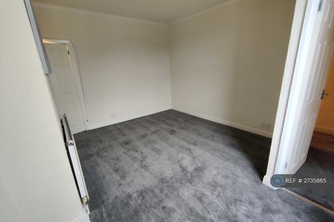 2 bedroom terraced house to rent, Park Road, Barnsley, S70