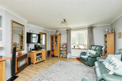 undefined, Gwyn Crescent, Fakenham