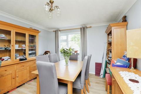 undefined, Gwyn Crescent, Fakenham