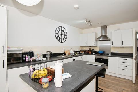2 bedroom apartment for sale, Olympic Way, High Wycombe