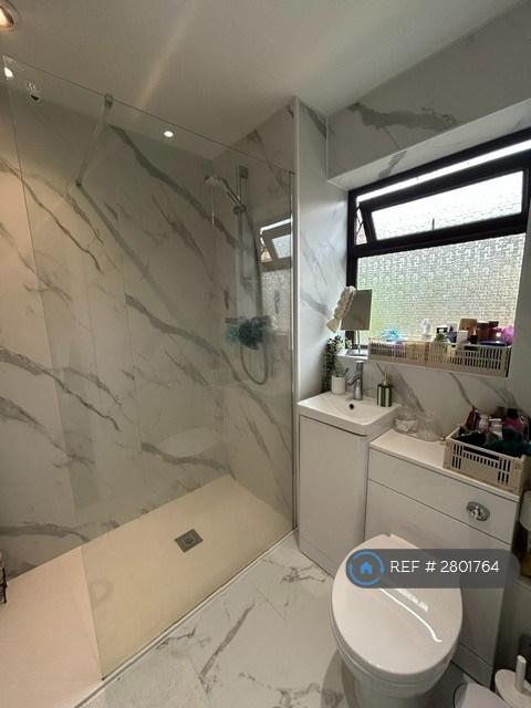 Upstairs Bathroom