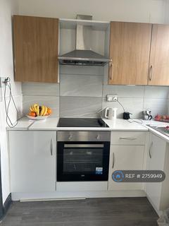 3 bedroom semi-detached house to rent, Highmoor Road, Rowley Regis, B65