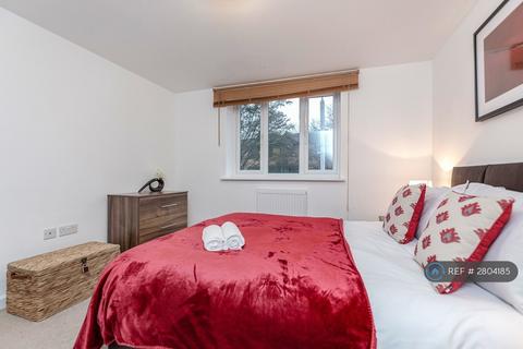 1 bedroom flat to rent, Royal Lane, West Drayton, UB7