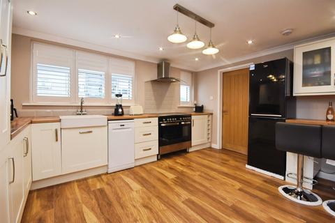 1 bedroom end of terrace house for sale, Macon Way, Upminster