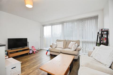 2 bedroom flat for sale, Cunard Square, CHELMSFORD