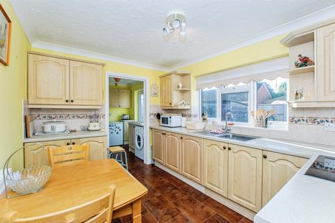 3 bedroom detached bungalow for sale, Sandringham Court, Holbeach, Spalding