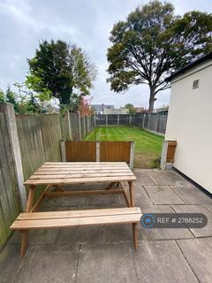 1 bedroom in a house share to rent, Henry Road, Birmingham, B25