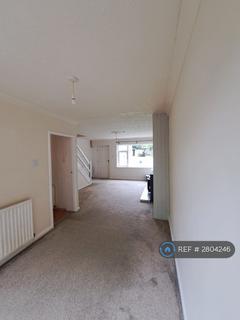 3 bedroom semi-detached house to rent, Mayhurst Close, Tipton, DY4
