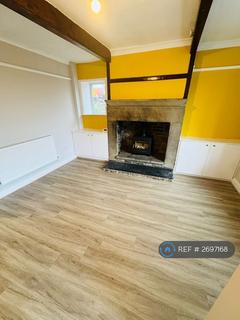 2 bedroom semi-detached house to rent, The Ashes, Glossop, SK13