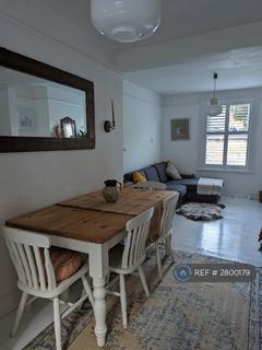 3 bedroom terraced house to rent, St Johns St, Folkestone, CT20