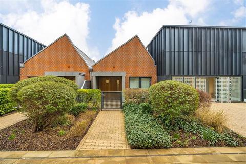 5 bedroom house to rent, Central Avenue, London SW6