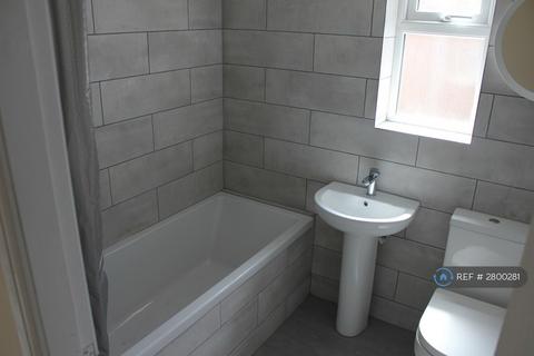 7 bedroom terraced house to rent, Deramore Street, Manchester, M14