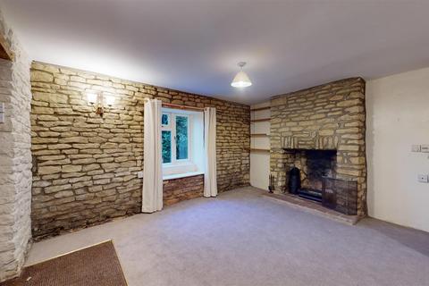 2 bedroom semi-detached house to rent, Newtown, Easton on the Hill