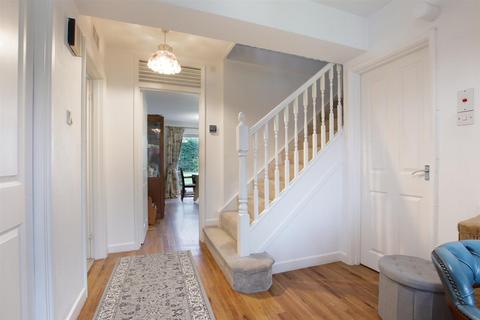 4 bedroom detached house for sale, Pennine Drive, Altrincham