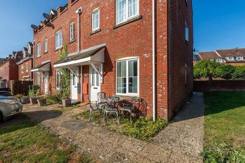 1 bedroom ground floor maisonette for sale, Avro Court, Hamble, Southampton, SO31