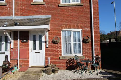 1 bedroom ground floor maisonette for sale, Avro Court, Hamble, Southampton, SO31