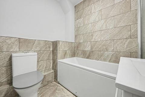 2 bedroom apartment for sale, 96 Midanbury Lane, Southampton SO18