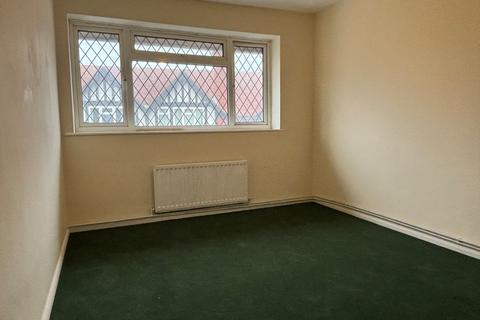 undefined, Shore Road, Southampton SO31