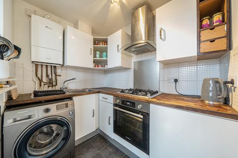1 bedroom apartment for sale, Culverley Road, London